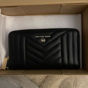 Black Michael Kors Wallet
